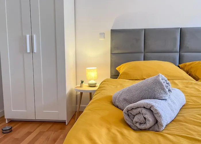 4 Personen, Wlan, Balkon Апартаменты Пирна