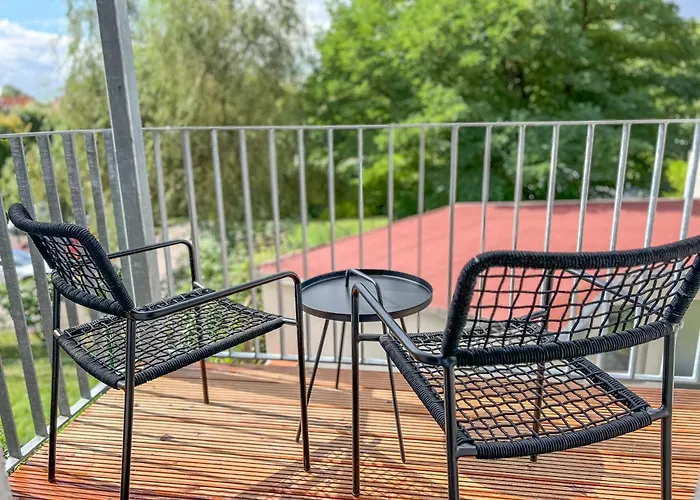 4 Personen, Wlan, Balkon *