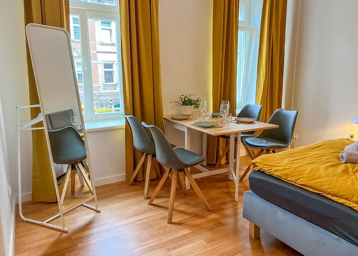 Апартаменты 4 Personen, Wlan, Balkon Пирна